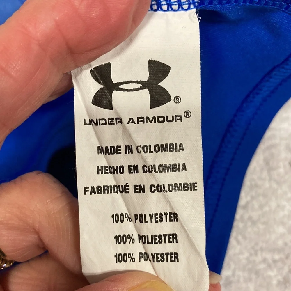 Underarmour heatgear blue short sleeve tee size 6